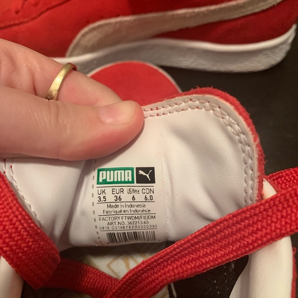 Red pumas ❤️ - Picture 2 of 3